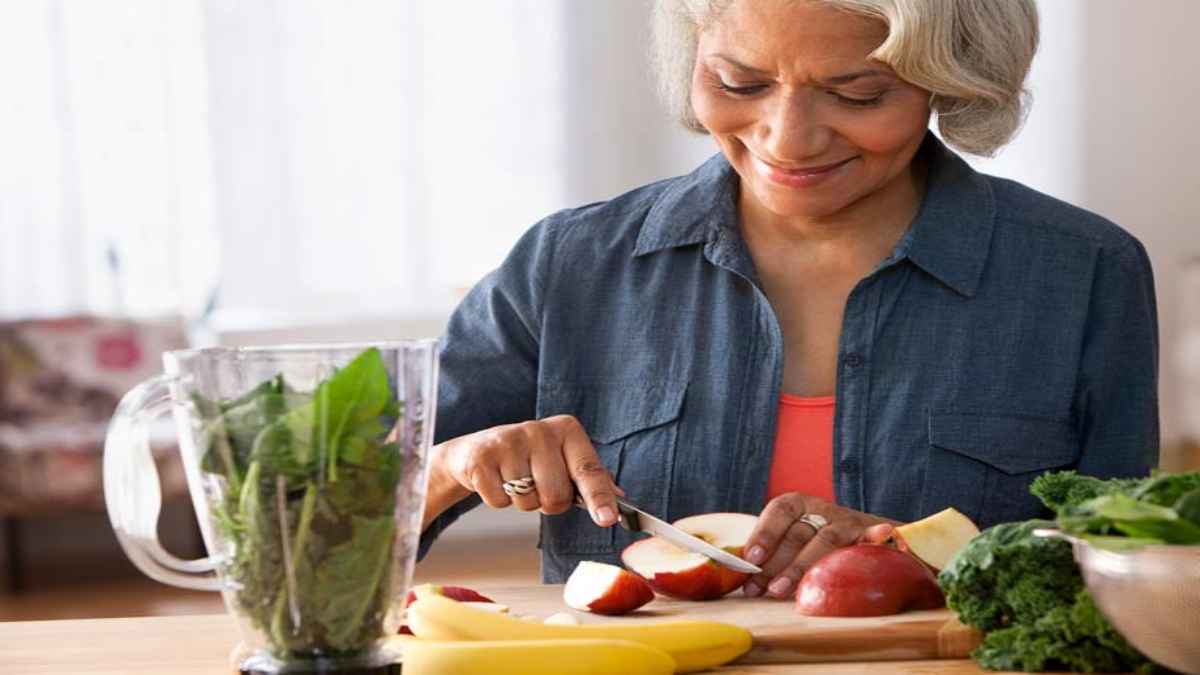Immune System: ये चीजें इम्यूनिटी को करती हैं धड़ल्ले से कमजोर, आज ही छोड़े