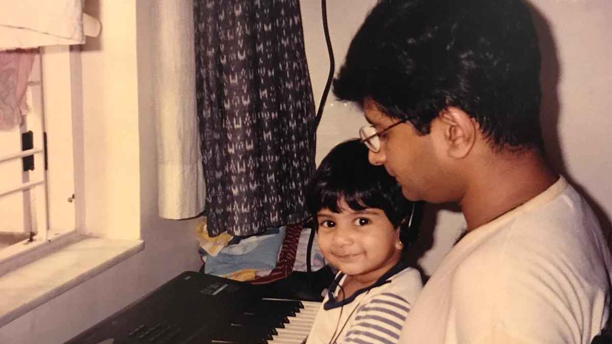 पिता को याद कर इमोशनल हुई दिवंगत सिंगर KK की बेटी, बोली - एक बार फिर साथ...