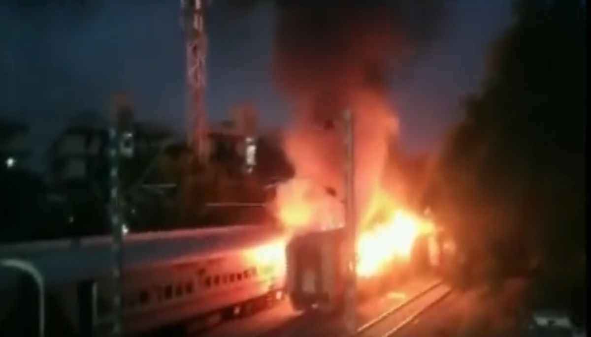 Madurai Train Fire: लखनऊ से रामेश्वरम जा रही ट्रेन के प्राइवेट कोच में आग से 10 की मौत; 20 घायल