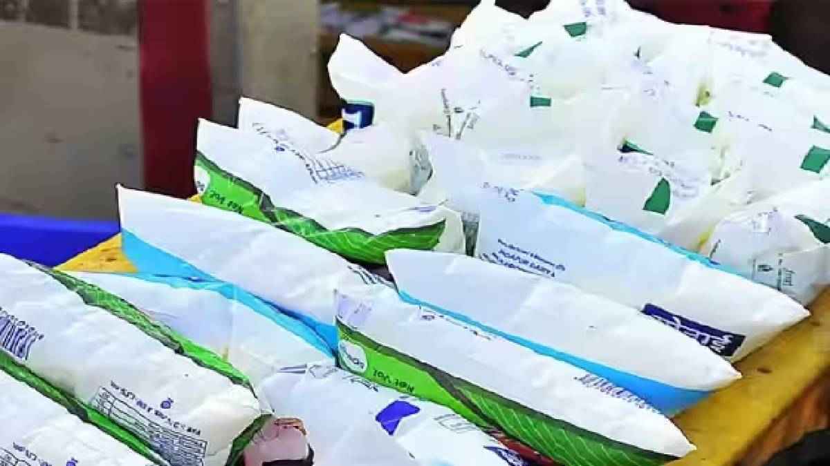 त्योहारी सीजन से पहले महंगाई का झटका, दूध की कीमत में इतने रुपये की बढ़ोतरी