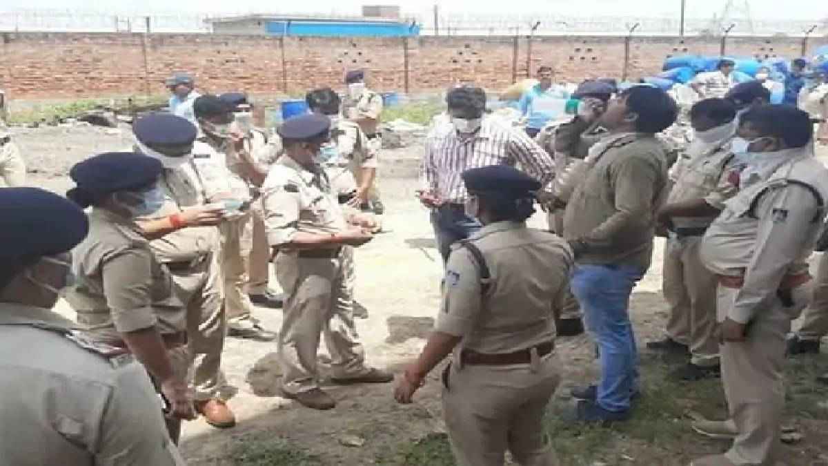MP में बड़ा हादसा, फूड फैक्ट्री में गैस रिसाव होने से पांच मजदूरों की मौत, कई मजदूर अस्पताल में भर्ती