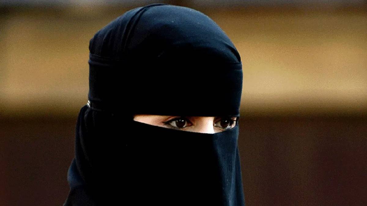Muslim Woman Abused in Bengaluru For Travelling With Hindu Colleague