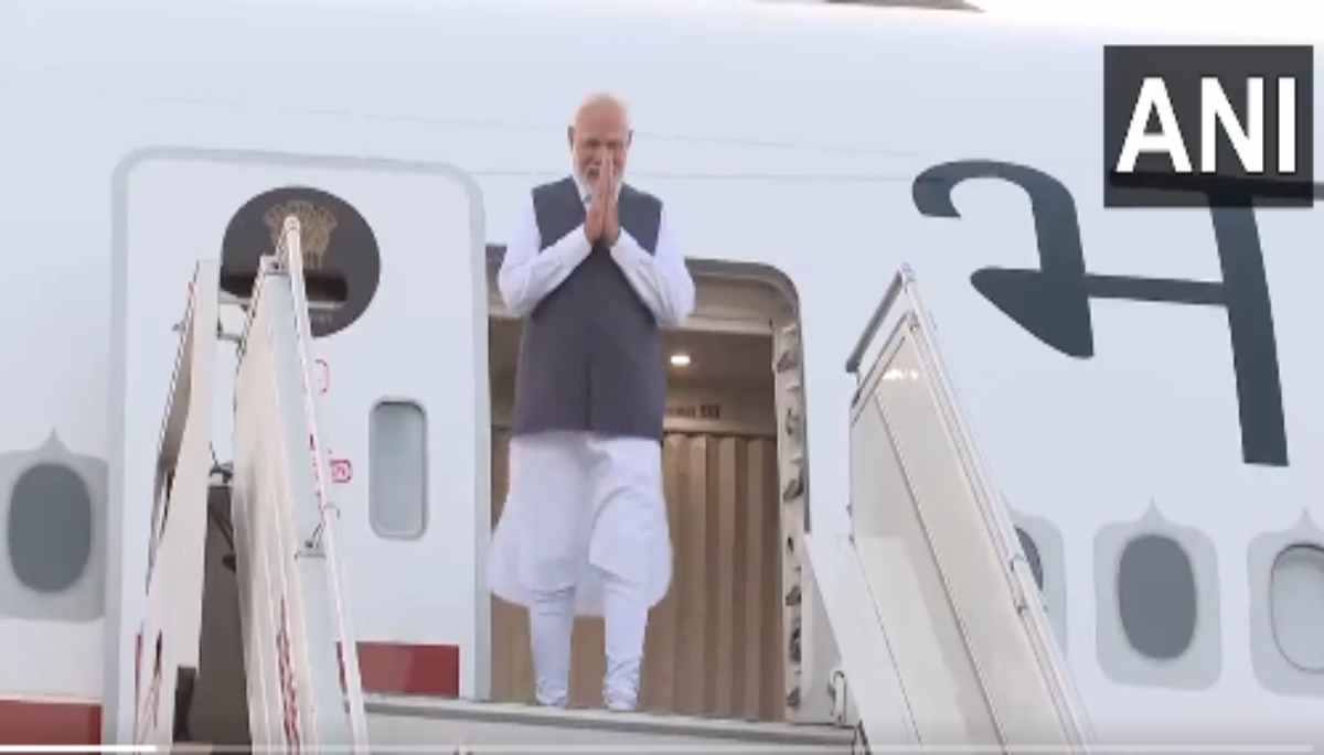 PM Modi Palam Airport News