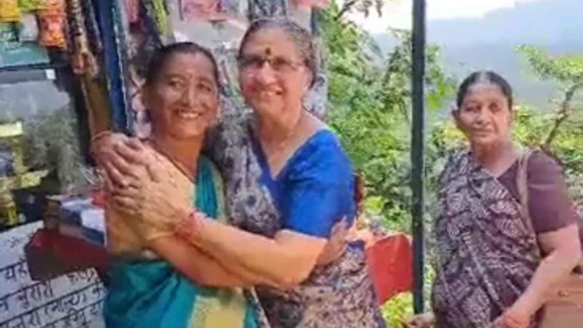 पीएम मोदी और सीएम योगी की बहनों की क्यों हो रही चर्चा, जानें नीलकंठ महादेव मंदिर का पौराणिक महत्व