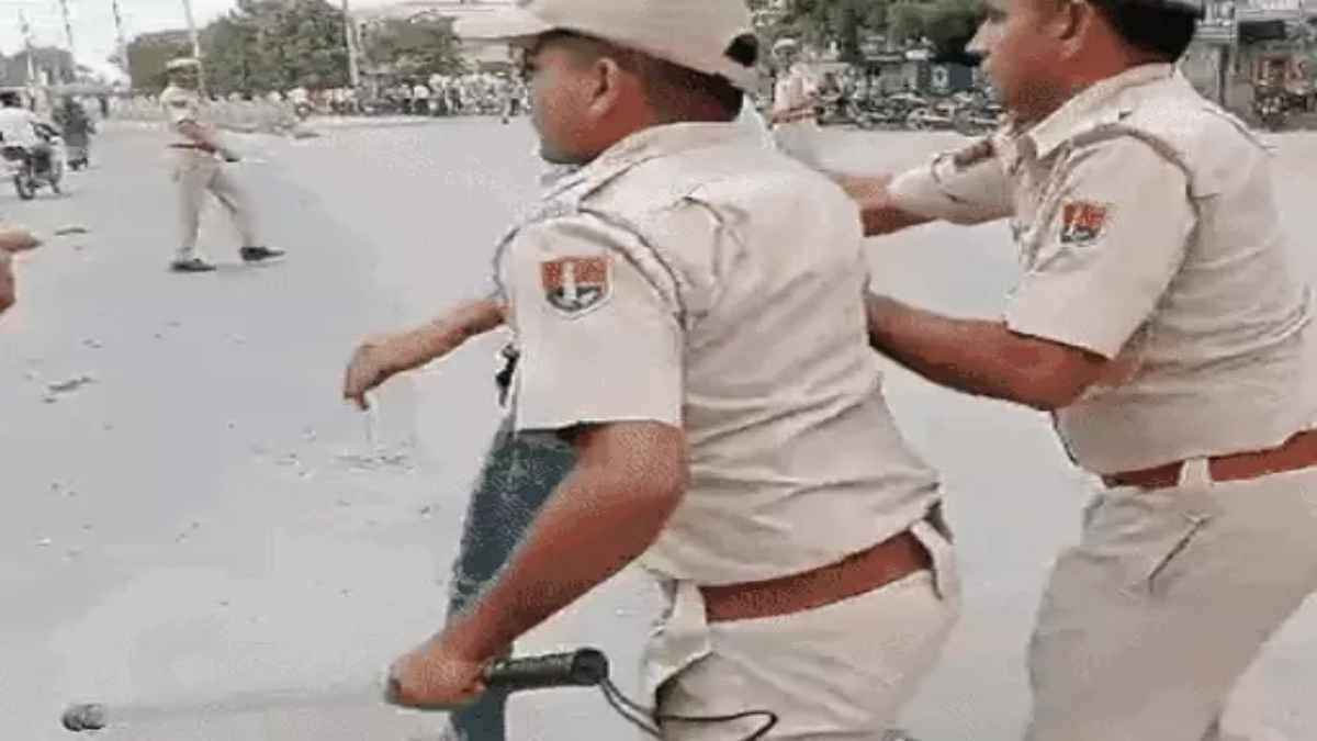 Rajasthan: जयपुर में सीएम कर रहे थे नए जिलों का उद्घाटन, भीलवाड़ा में लोगों ने बरसाए पत्थर