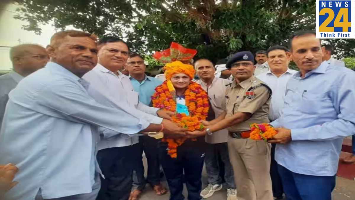 Rajasthan News, Sanju Won Silver medal
