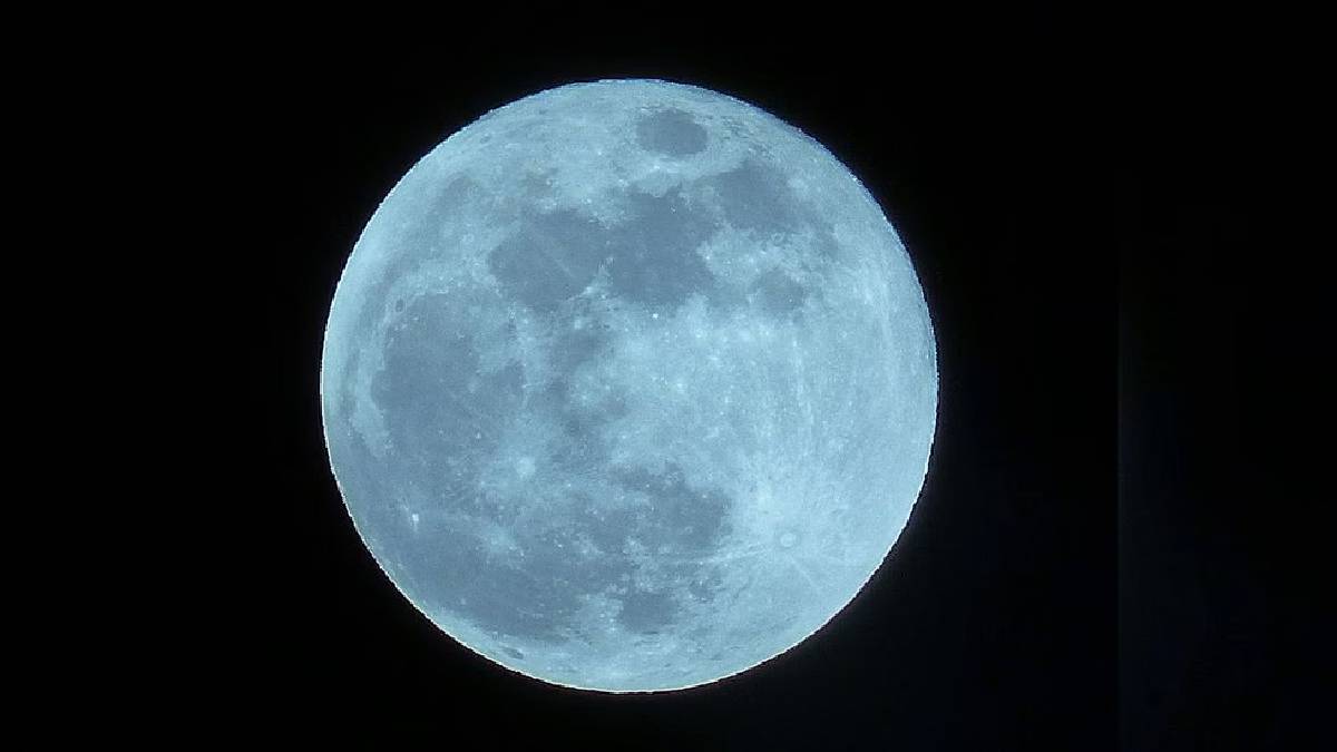 Super Blue Moon 2023