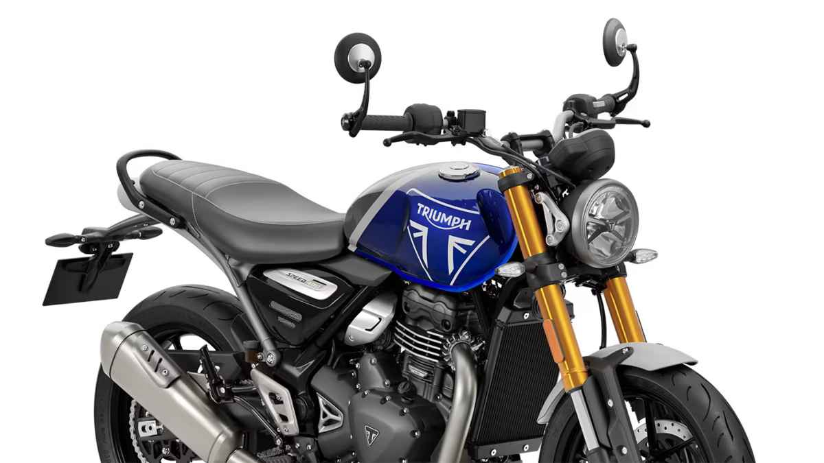 लॉन्च के बाद धड़ाधड़ हो रही Triumph की इस बाइक की बुकिंग, जानें डिटेल
