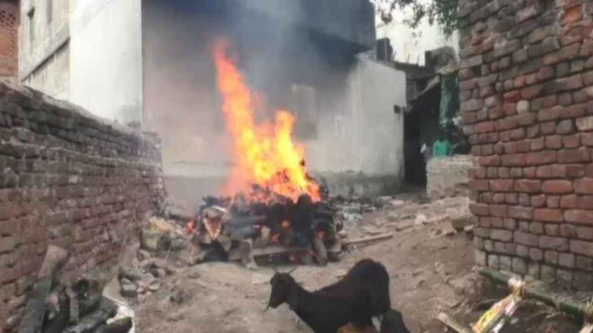 Varanasi News, Varanasi Ghat, Ganga Ghat, flood in Varanasi, ganga water level, UP News