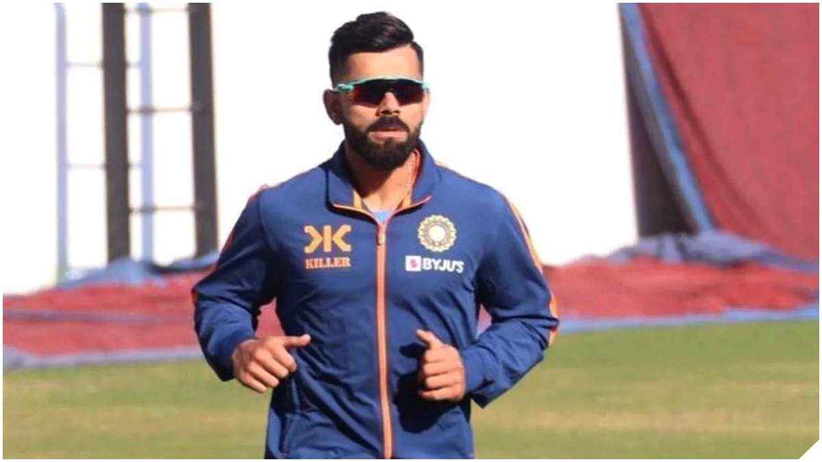 Virat Kohli travels to mumbai