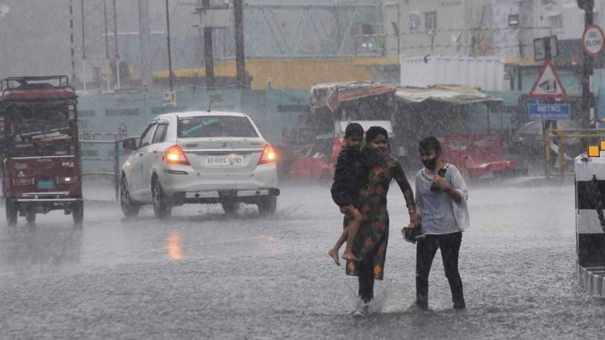 Weather Update: सावन खत्म होने से पहले फिर बिगड़ेगा मौसम, पूर्वोत्तर भारत, बिहार समेत इन राज्यों में भारी बारिश का अलर्ट जारी