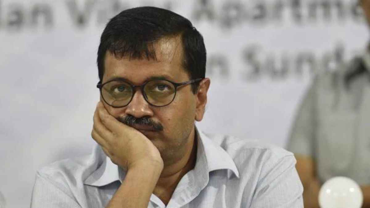दिल्ली सर्विस बिल की इन 6 बातों से जानिये, कितने कमजोर हुए केजरीवाल?