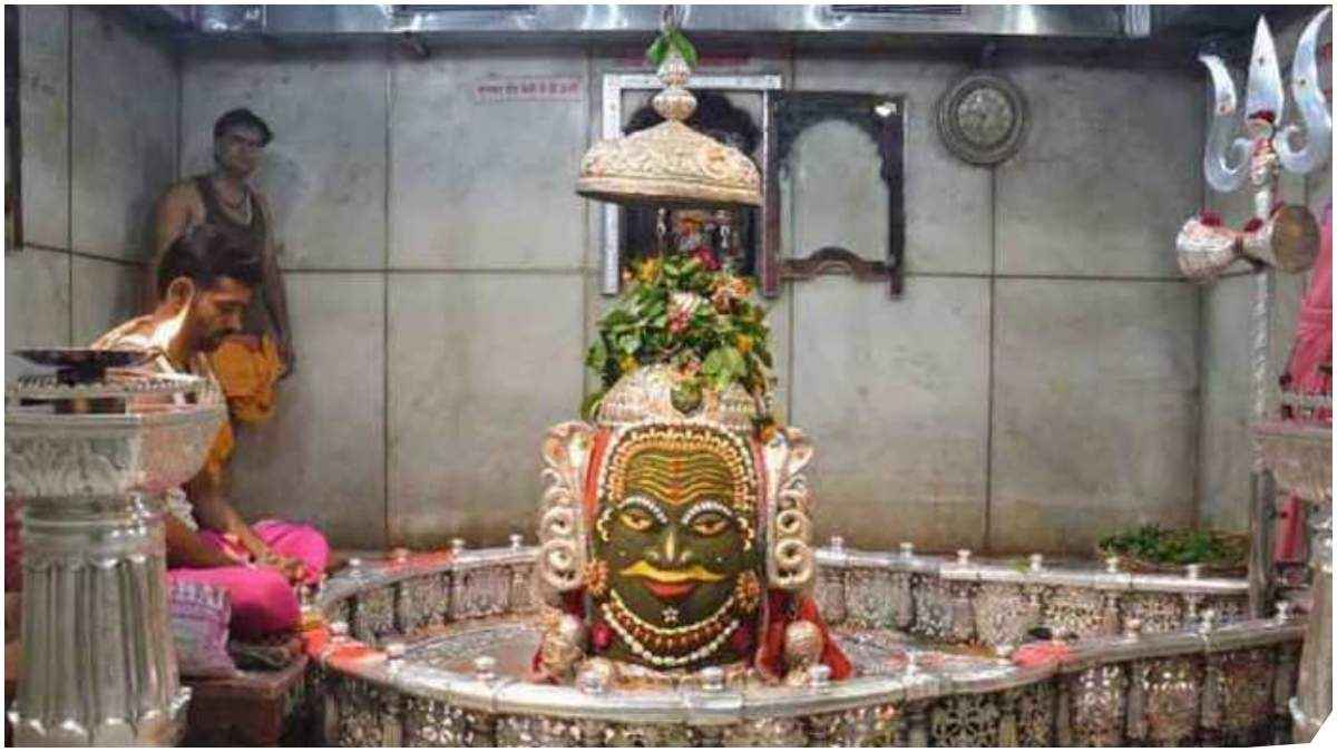 महाकाल मंदिर में दर्शनों के लिए जमकर उमड़ी भक्तों की भारी भीड़, सावन माह में बन गया रिकॉर्ड