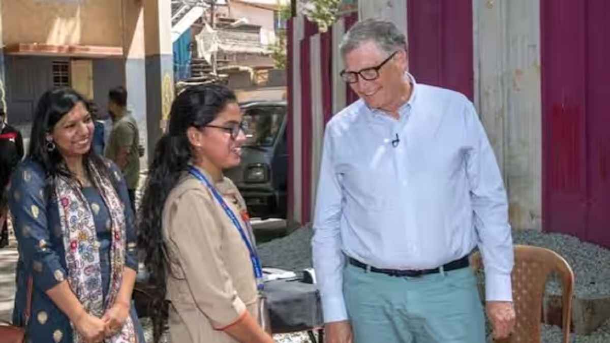 भारतीय ब्रांच पोस्टमास्टर Kusuma से इम्प्रेस हुए Bill Gates, जानिए क्यों