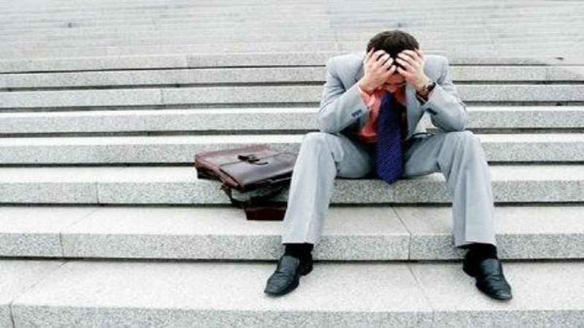 Employees Layoff: कर्मचारियों के लिए बड़ी खबर! यह कंपनी करने जा रही है 350 कर्मचारियों की छंटनी, जानें डिटेल