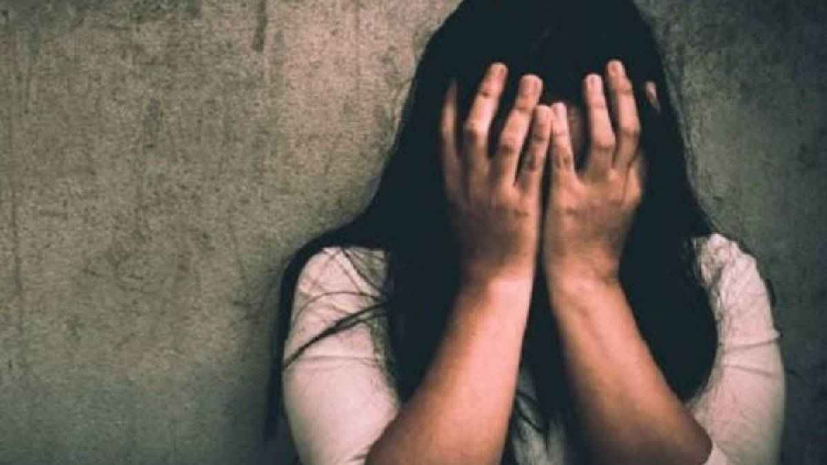 लखनऊ में क्लीनिक में नाबालिग के साथ गैंगरेप; कंपाउंडर ने जबरन पिलाई थी दवा, ऐसे हुआ खुलासा