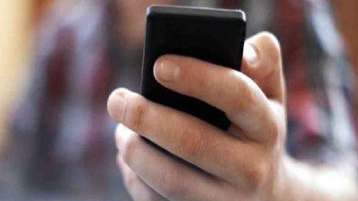 MP में इस सांसद की Facebook आईडी से शेयर हुई अश्लील पोस्ट, मचा हड़कंप तो मिला ये जवाब