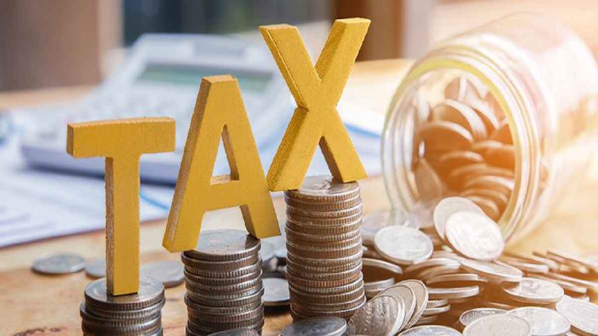 Income Tax Return Filing AY 2023-24: चूक गए हैं ITR भरना? अब भी है आखिरी मौका, नहीं तो सरकार लगाना शुरू करेगी ब्याज