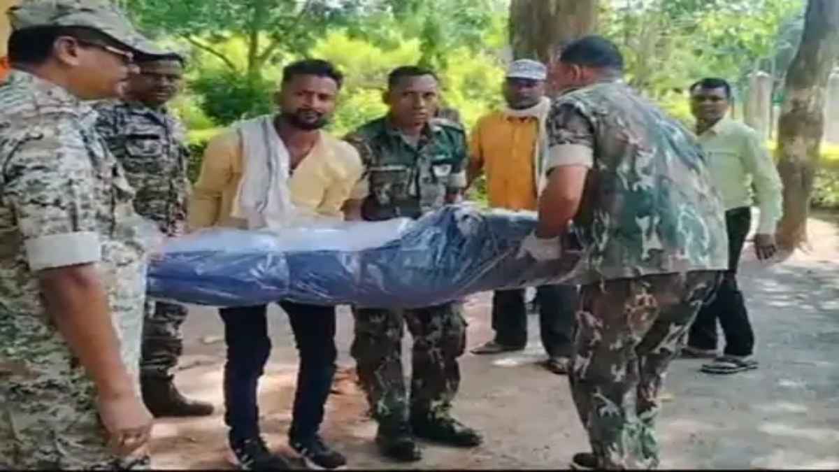 जवान का शव पोस्टमॉर्टम के लिए भेजा गया Kanker CAF Jawan Suicide, Chhattisgarh CAF Jawan Suicide News, kanker News, Chhattisgarh News