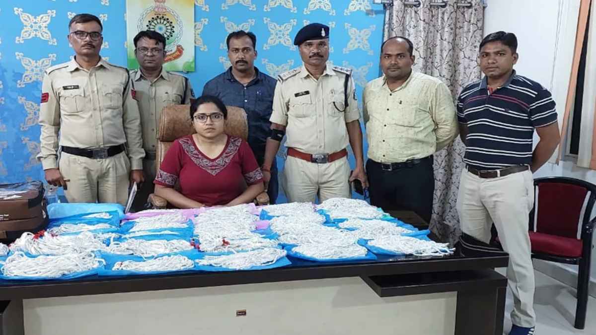 बिलासपुर पुलिस की बड़ी कार्रवाई, 63 किलो चांदी के साथ मथुरा से आया युवक गिरफ्तार