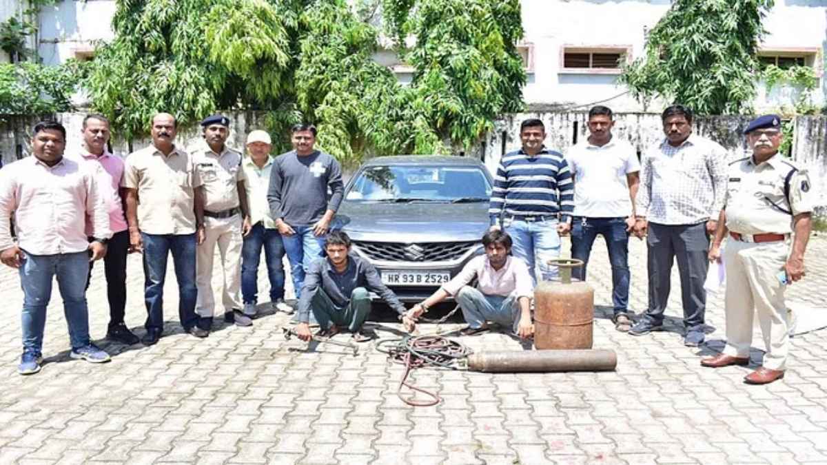 भिलाई में एटीएम काटकर चुराए थे 70 लाख रुपए, पुलिस ने 1100 किमी दूर बैठे बदमाश ऐसे दबोचे