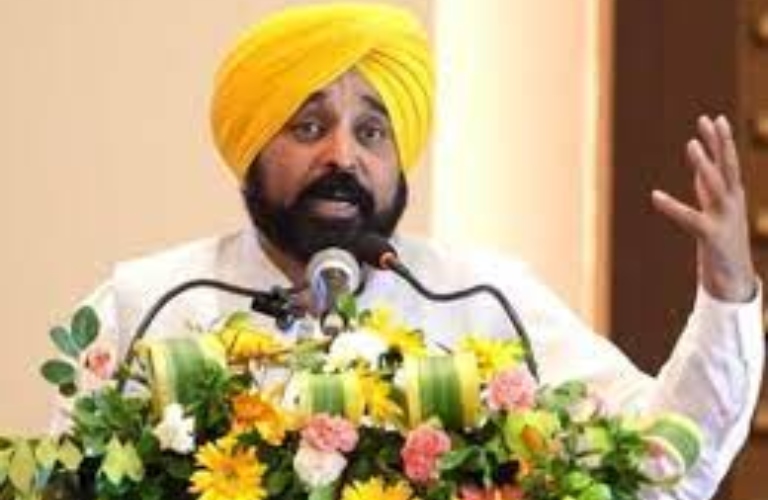 Punjab News In Hindi, Moga Local News, Teachers day, Punjab CM Bhagwant Mann, Punjab Government,