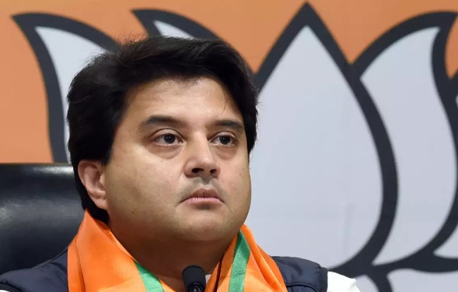 Minister Jyotiraditya Scindia
