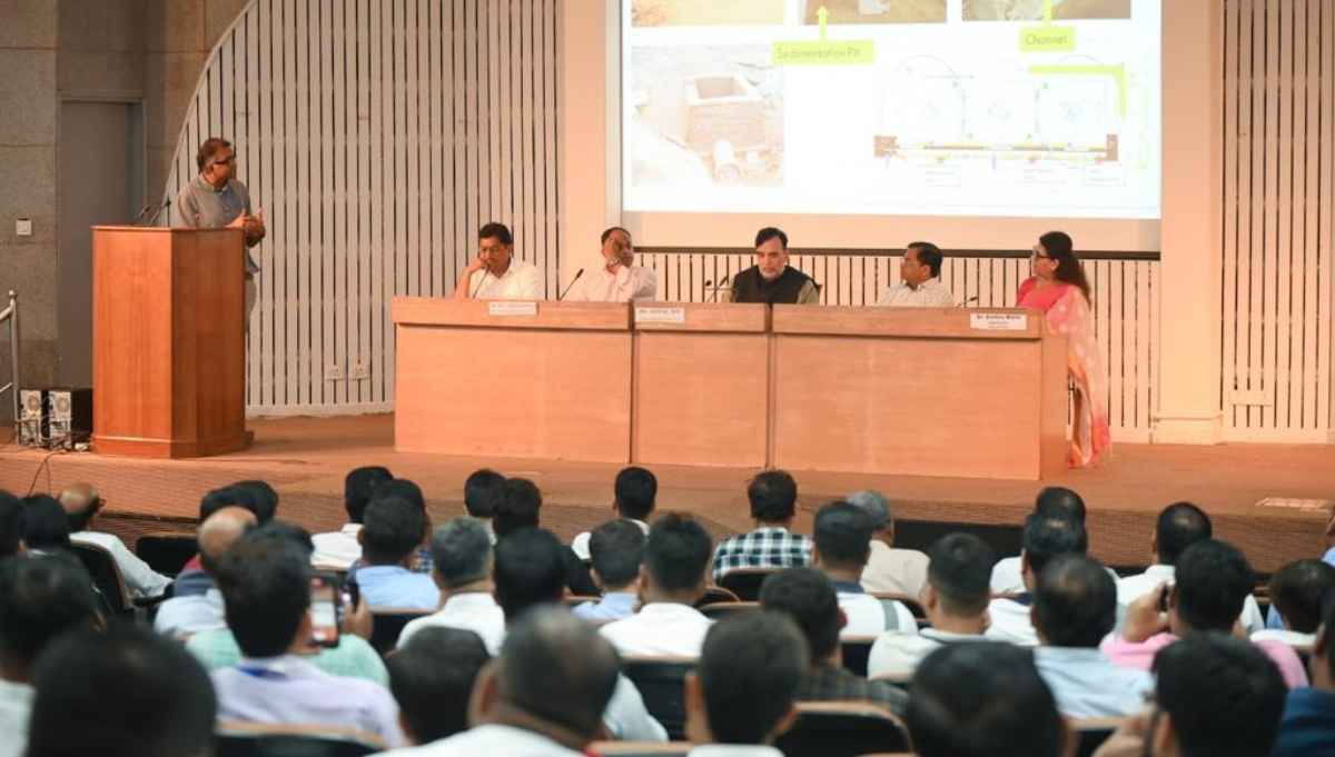 धूल प्रदूषण रोकने के लिए निर्माण एजेंसियों को माननी होंगी केजरीवाल सरकार की ये 14 बातें; मंत्री गोपाल राय बोले-नहीं मानने पर होगी सख्त कार्रवाई