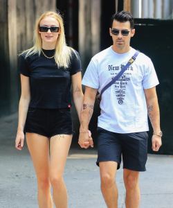 Joe Jonas And Sophie Turner