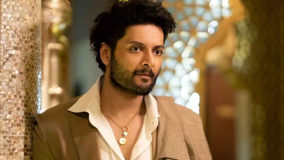 Ali Fazal on Intimate Scene