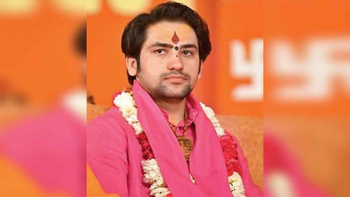 बाबा धीरेंद्र शास्त्री को जान से मारने की धमकी, इंस्टा पोस्ट पर लिखा- 'बाबा की मौत मंडरा रही है'