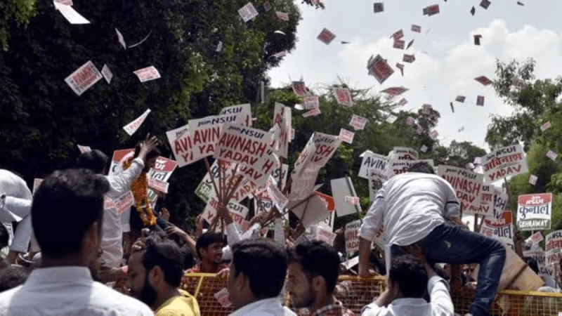 DUSU Election 2023: DU में चार साल बाद छात्र संघ चुनाव, जानिए किस पार्टी ने किसे बनाया उम्मीदवार