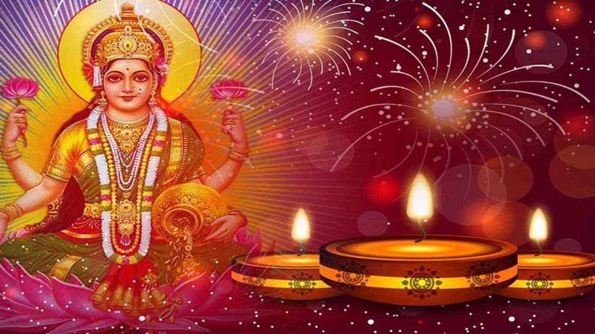 Dhan Prapti Upay: घर में इन 2 जगहों पर रोजना जरूर जलाएं 1 'दीपक',  मां लक्ष्मी करेंगी धन-वर्षा