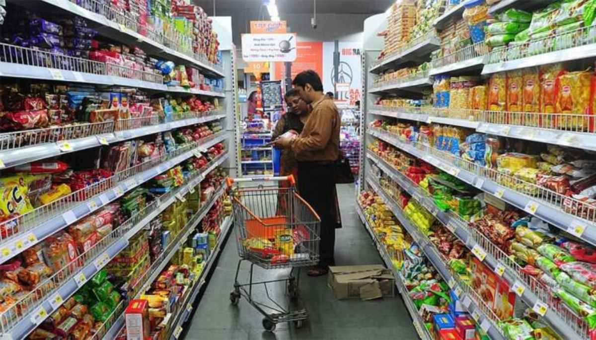 मोदी सरकार को आर्थिक मोर्चे पर मिली 5 बड़ी खुशखबरी, खुदरा महंगाई दर में आई बड़ी गिरावट