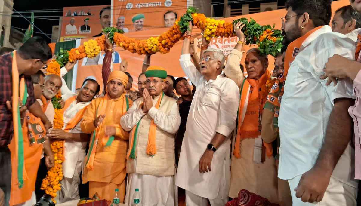 Watch Video: 'मंत्री को अरब सागर में फेंक देना चाहिए...' परिवर्तन सकंल्प यात्रा में गजेंद्र सिंह शेखावत का Video वायरल