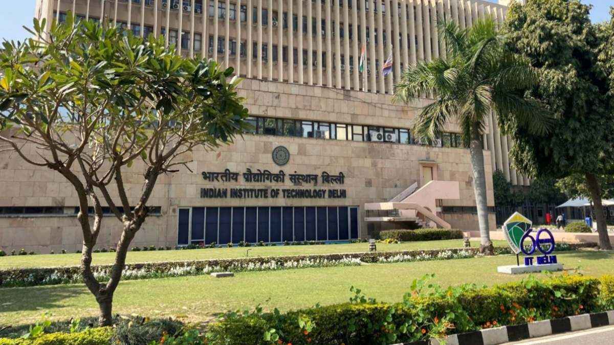 IIT Delhi, IIT Delhi Student, Delhi Crime news, Crime News, Crime News in Hindi IIT Delhi, IIT Delhi Student, Delhi Crime news, Crime News, Crime News in Hindi
