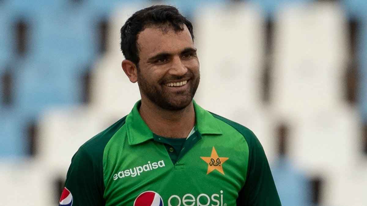 IND vs PAK Asia Cup 2023 Fakhar Zaman helped the groundstaff in Columbo get the covers on Fakhar Zaman Ravi Shastri Waqar Younis Shane Watson PAK vs BAN