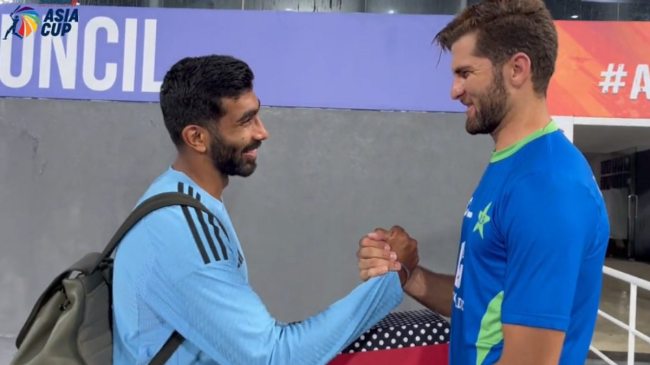 IND vs PAK Shaheen Afridi Special Gift To New Dad Jasprit Bumrah