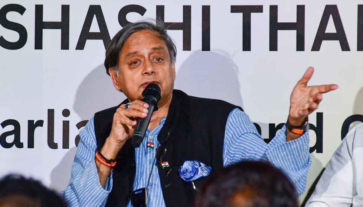 देश का नाम बदलने की अटकलों के बीच शशि थरूर का बयान आया सामने, बोले- ऐसे I.N.D.I.A. बनेगा BHARAT