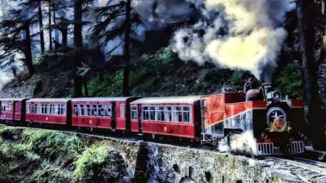 Indian Railways, 157 Oldest Train, Train, Indian Railway, Kalka Mail, East Indian Railway Mail, Netaji Express, Indian Railways, Indian Railways Interesting Facts, Howrah, Kalka, Delhi, Shimla, Kolkata, Train News