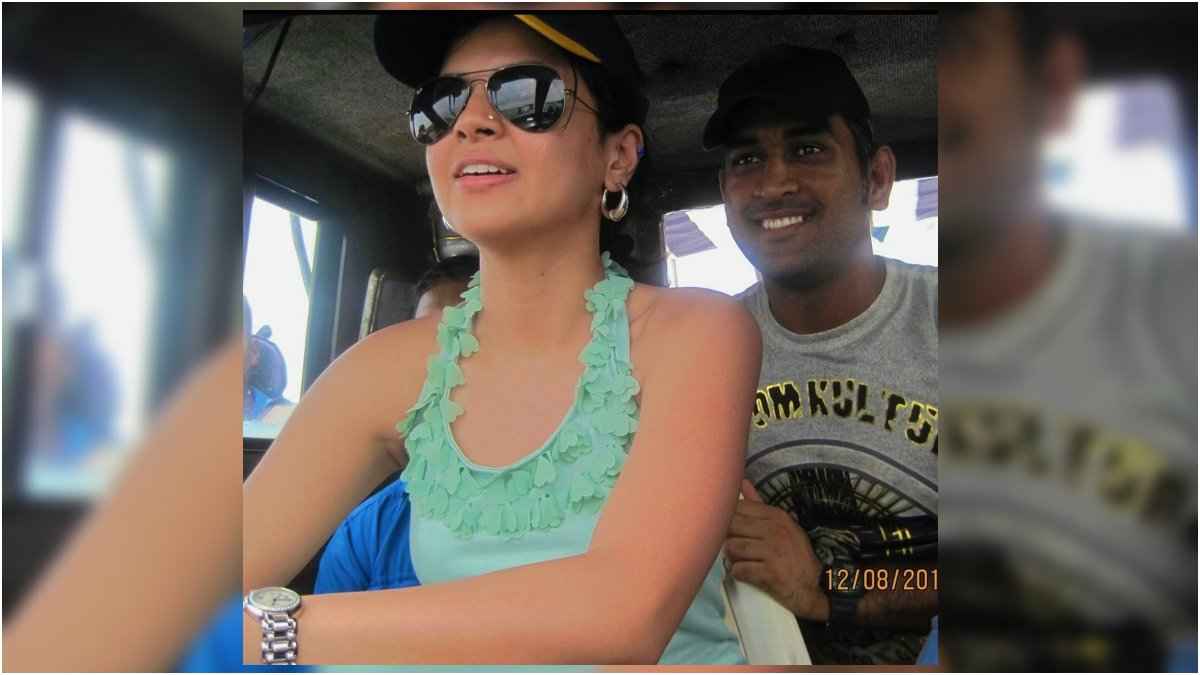 MS Dhoni Throwback Photo With Sakshi Dhoni Goes Viral, Suryakumar Yadav Reacts