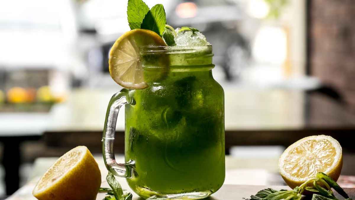Weight Loss Drinks: बिना जिम जाए घटाना है वजन, तो पिएं इन 5 सब्जियों का जूस