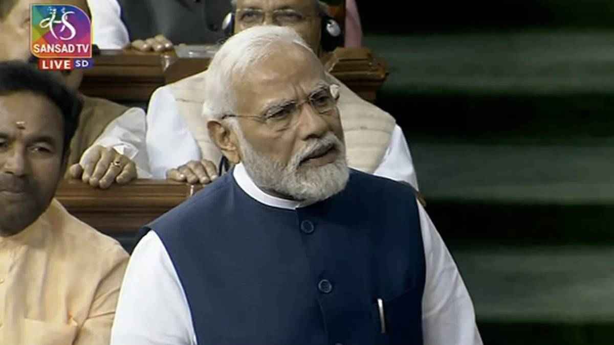 पीएम मोदी ने पंडित नेहरू, इंदिरा, अटलजी से लेकर मनमोहन तक का किया जिक्र, जानें क्या बोले प्रधानमंत्री?