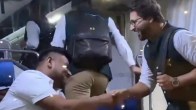 Pakistan Cricket Team: Imam-ul-Haq Shake Hands Hyderabad Bus Driver Video Viral