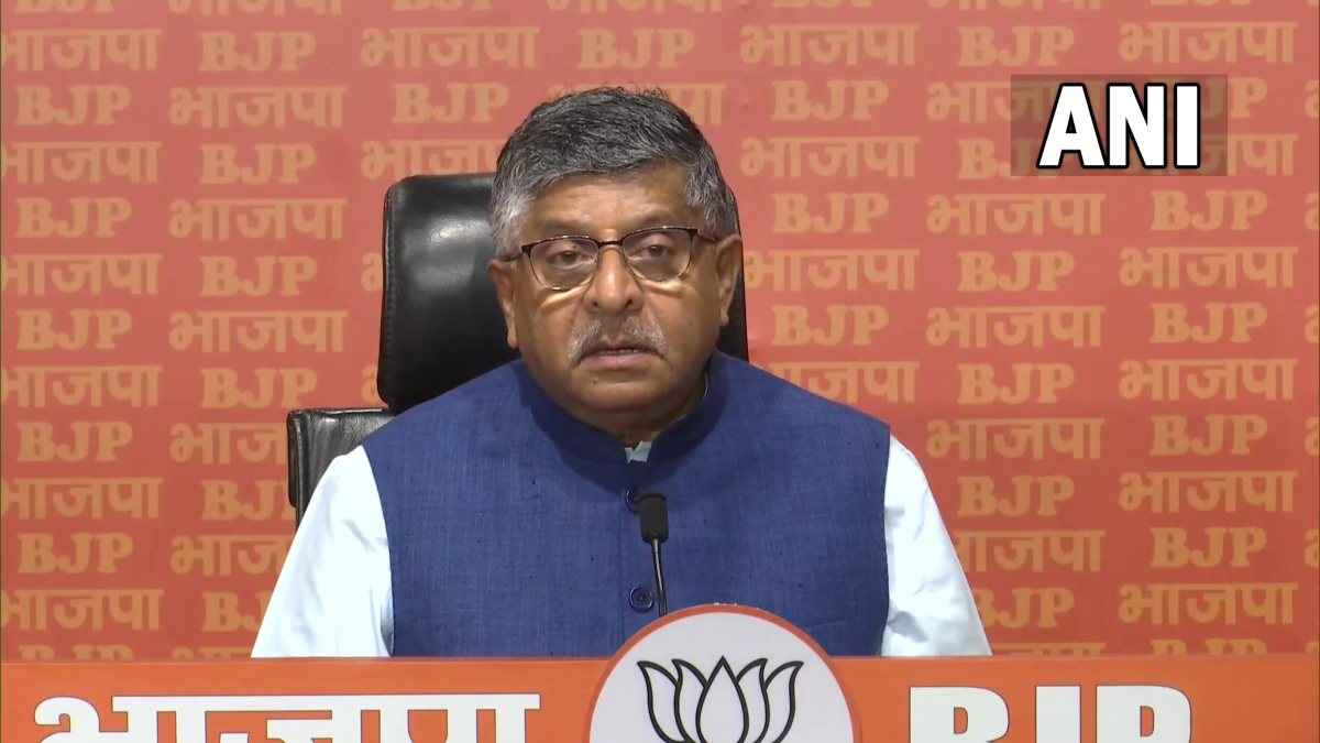 सनातन पर तनातनी; रविशंकर प्रसाद बोले- कांग्रेस और I.N.D.I.A कर रहे अपमान