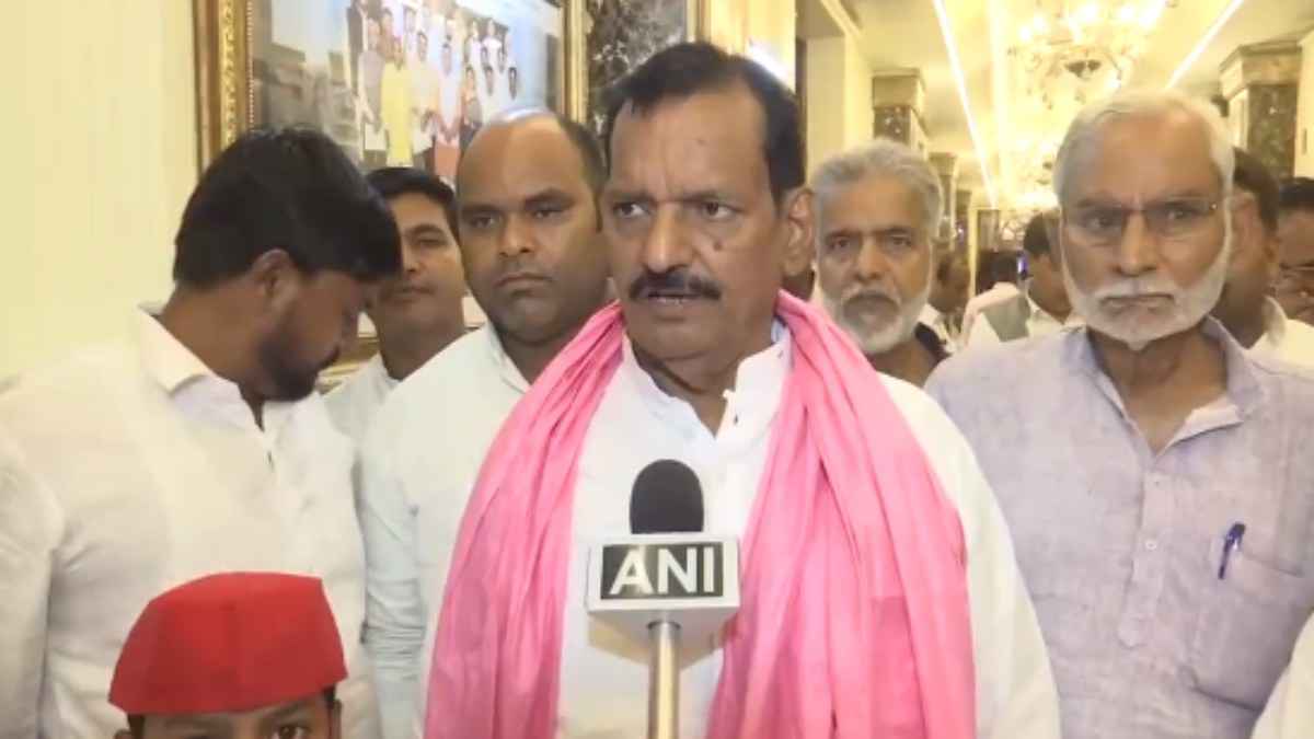 Watch Video: घोसी उपचुनाव जीतने के बाद विधानसभा पहुंचे सपा के सुधाकर, दिया बड़ा बयान