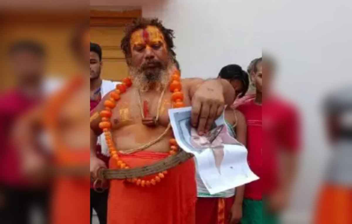 कौन हैं अयोध्या के संत परमहंस आचार्य, जिन्होंने उदयनिधि स्टालिन को दी है सिर काटने की धमकी? अब बढ़ी मुसीबत