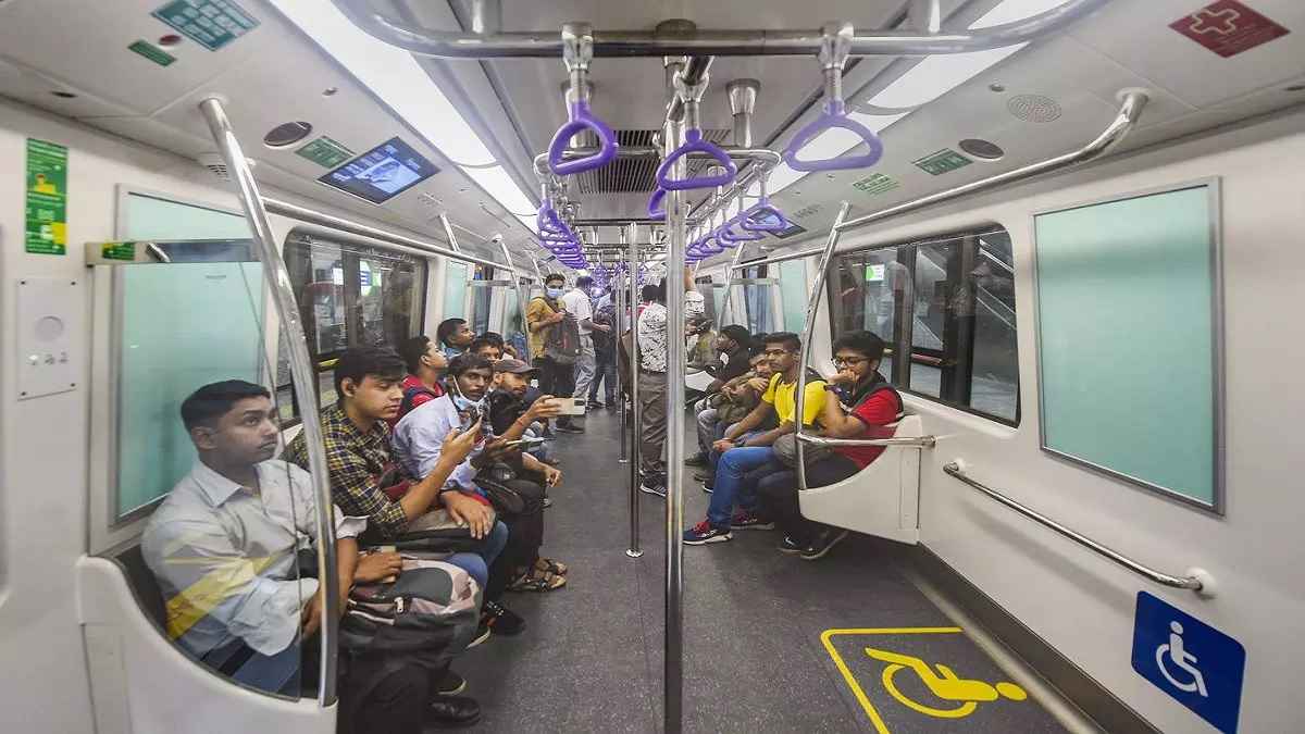 Delhi Metro: इन स्टेशनों से न Entry होगी और ना Exit; आने वाले दिनों में बंद रहेंगे ये मेट्रो स्टेशन