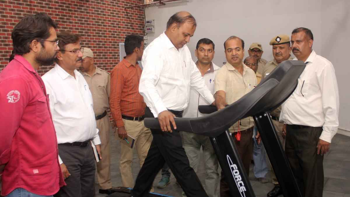 दिल्ली जल बोर्ड के कर्मचारी अब होंगे फिट, हेडक्वार्टर में बनाया गया जिम