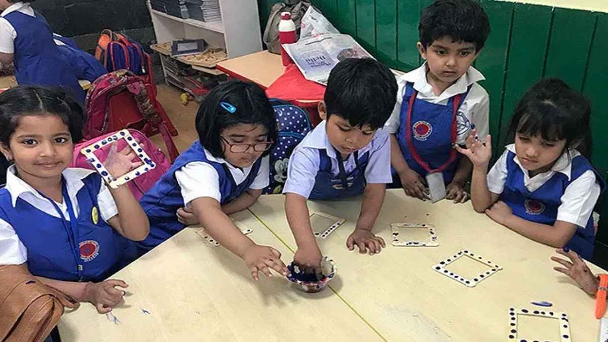 Delhi Academic Session 2023-24: दिल्ली के निजी स्कूलों में नर्सरी, केजी और पहली कक्षा में एडमिशन के लिए बढ़ाई गई डेट